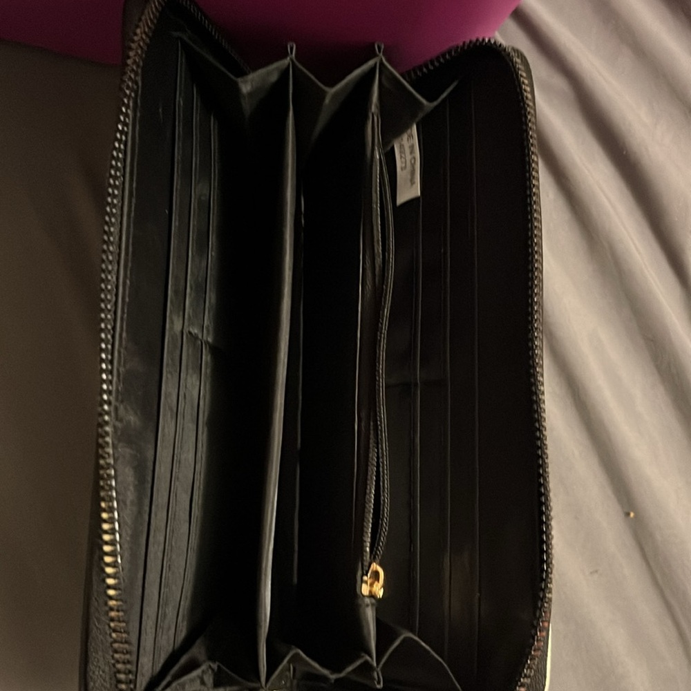 Wallet - Picture 2 of 2